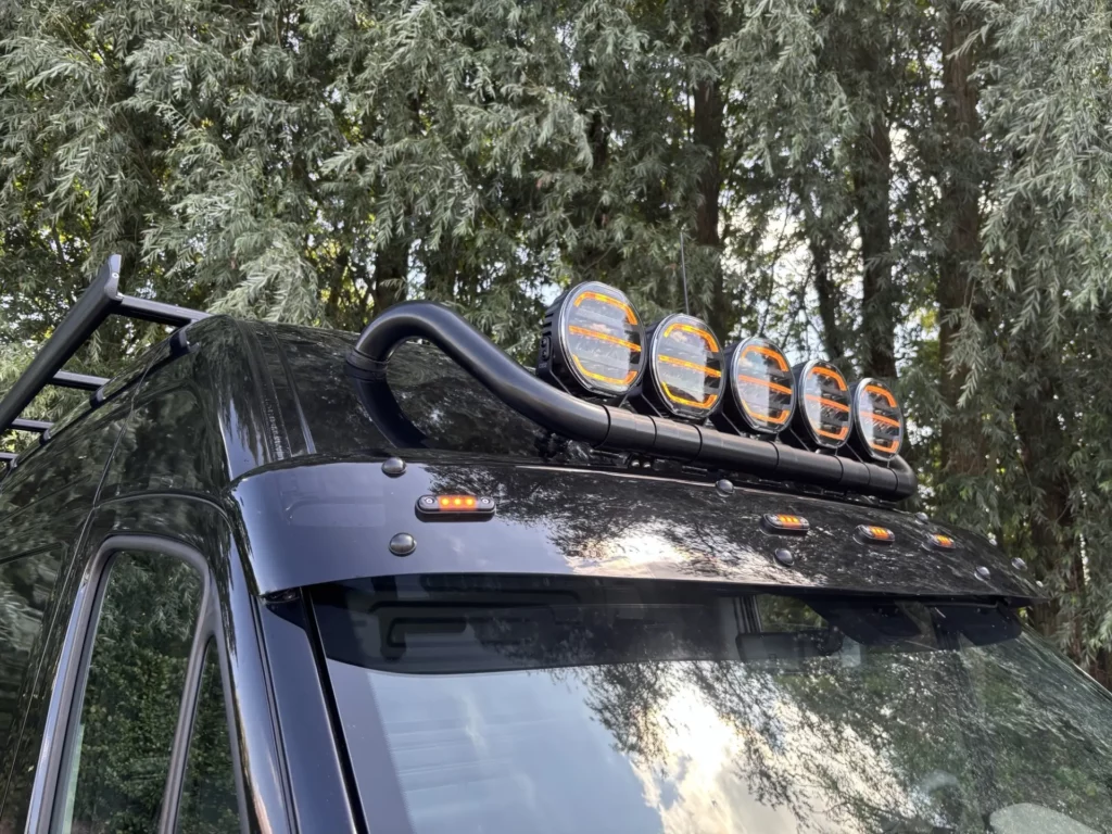 Door Flexvan ingerichte bestelwagen, voorbeeld van een realisatie voor Bedrijfswageninrichting Ingelmunster